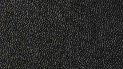 Närbild av tygprov i Narv-läder i nyansen black