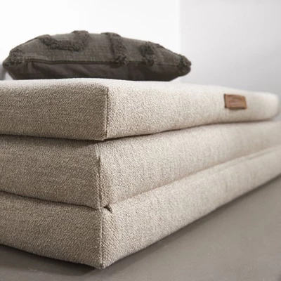 Hopfälld vikmadrass i beige