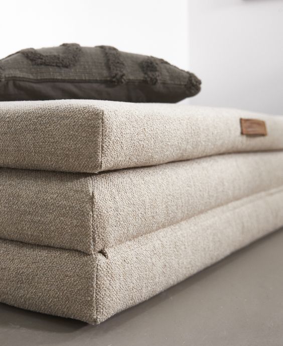 Fällmadrass i ljusbeige