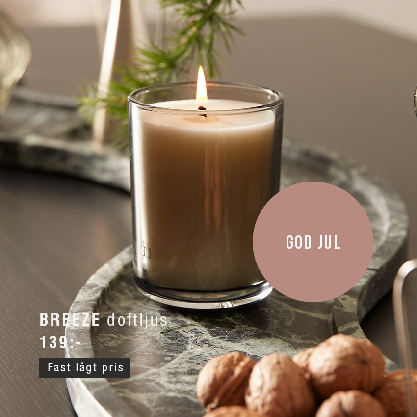 Doftljus på bricka.