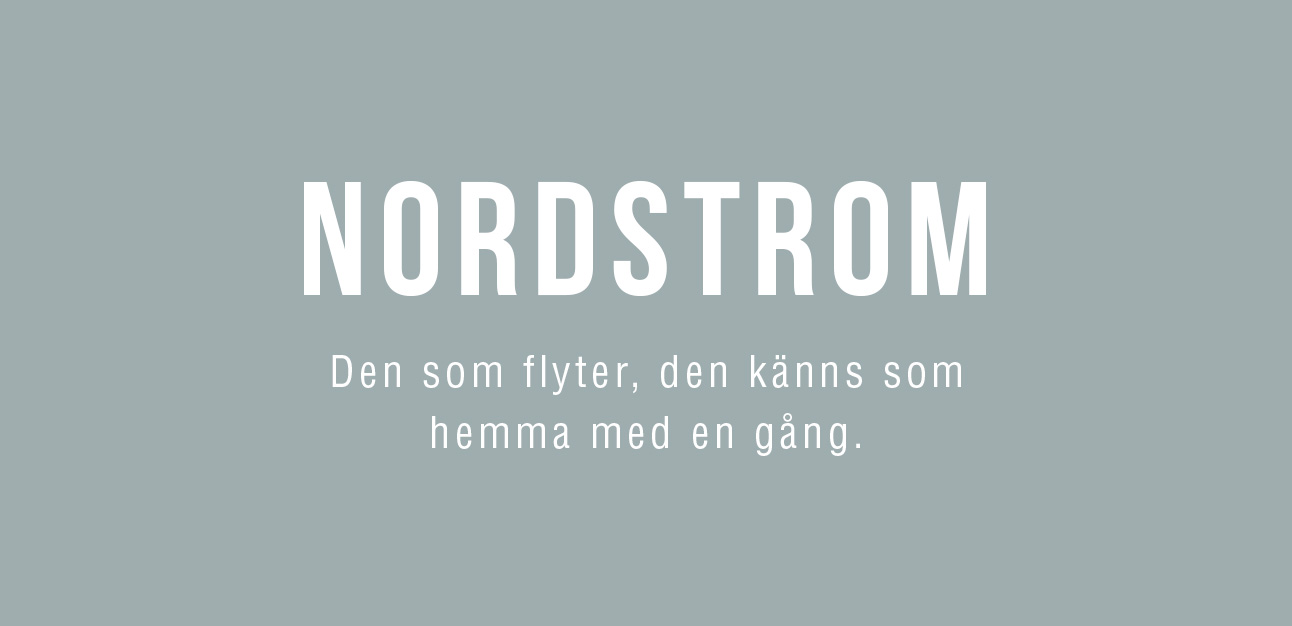 Vit text på blå bakgrund