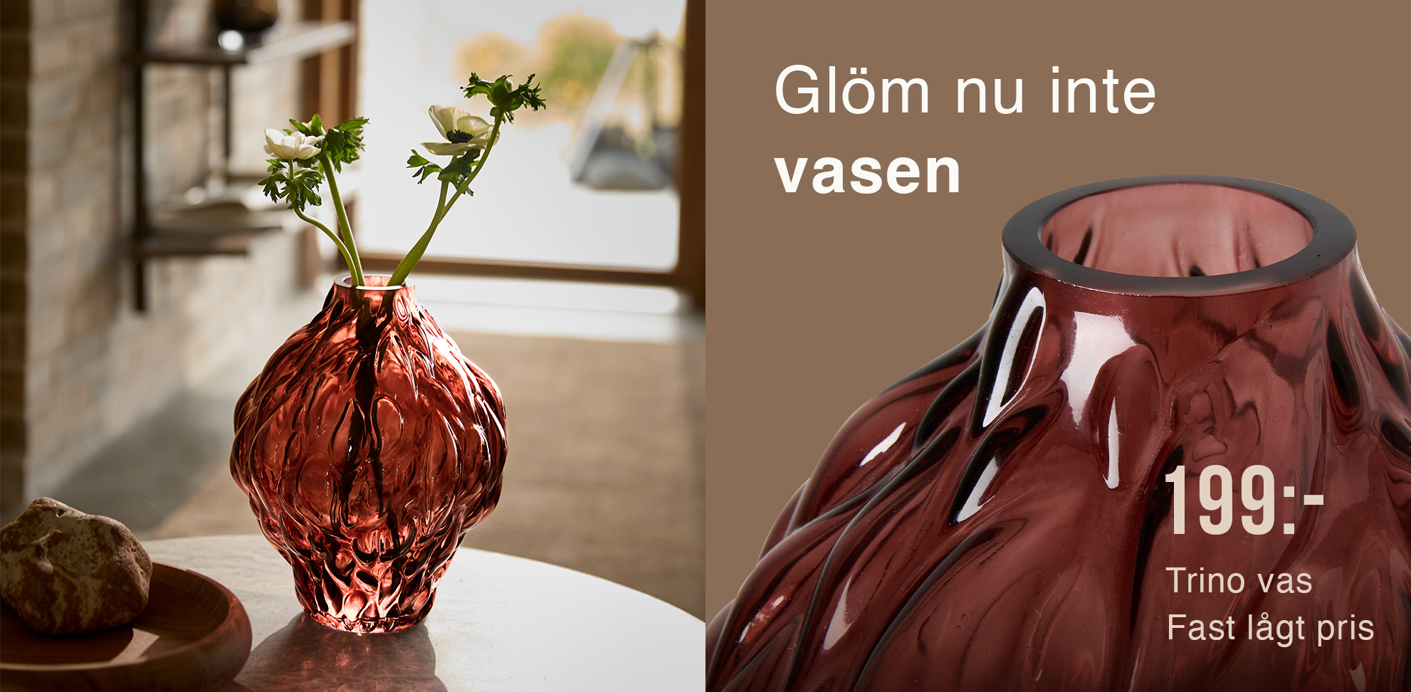 Rödaktig vas i glas