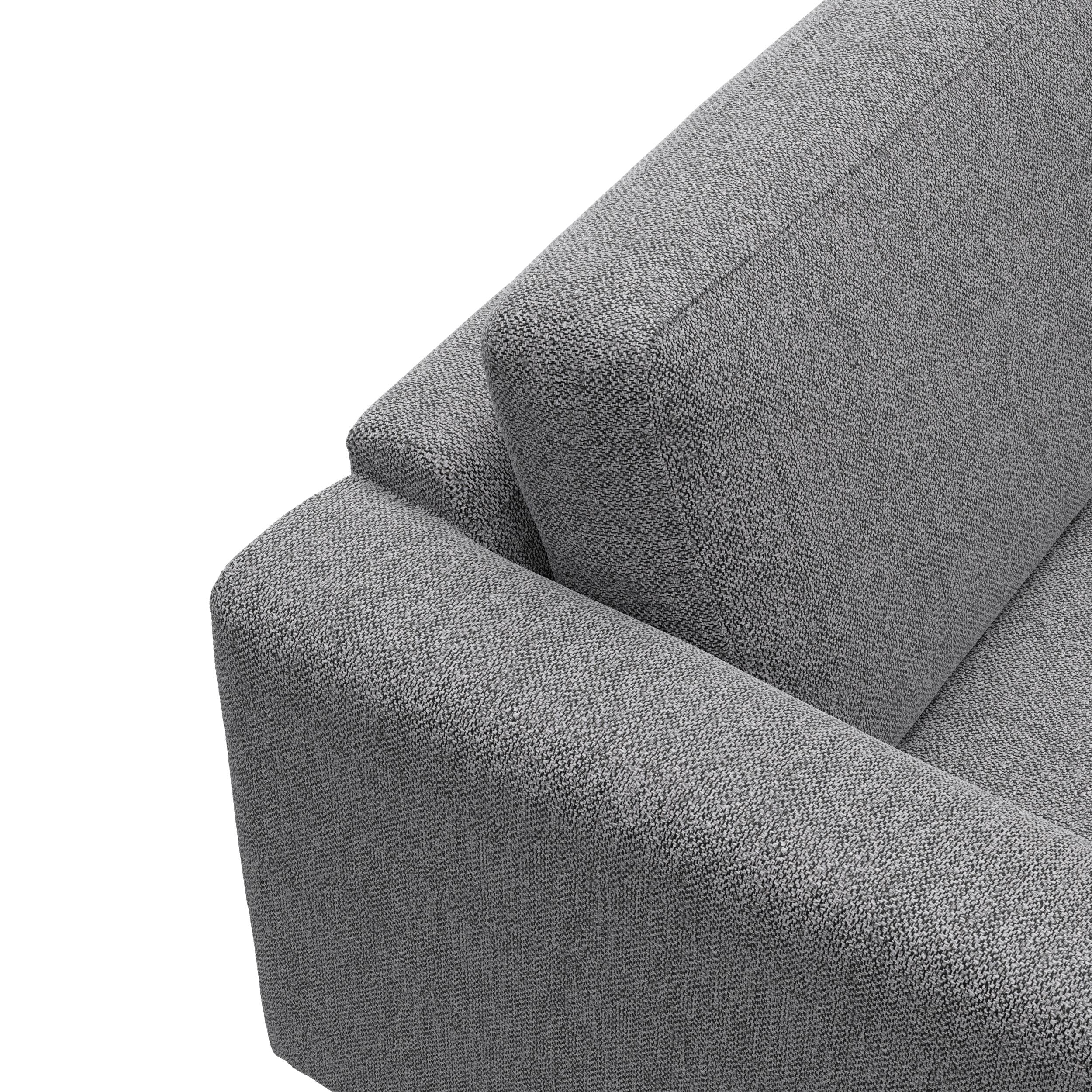 Cleveland 2 sits Soffa 