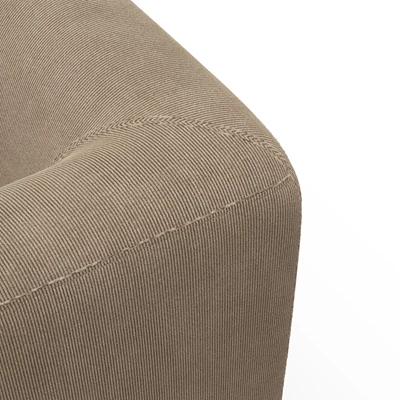 Land högervänd soffa med schäslong