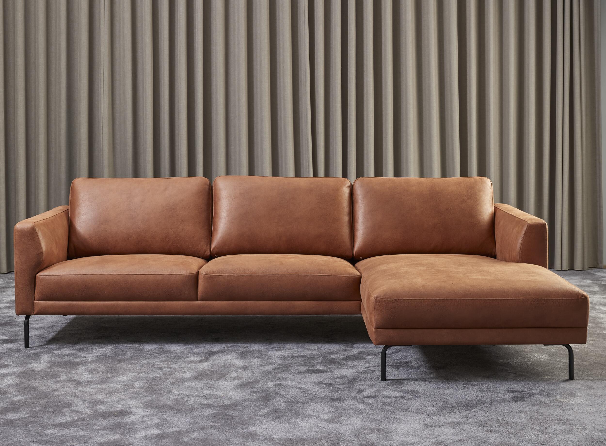 Springfield högervänd soffa med schäslong 