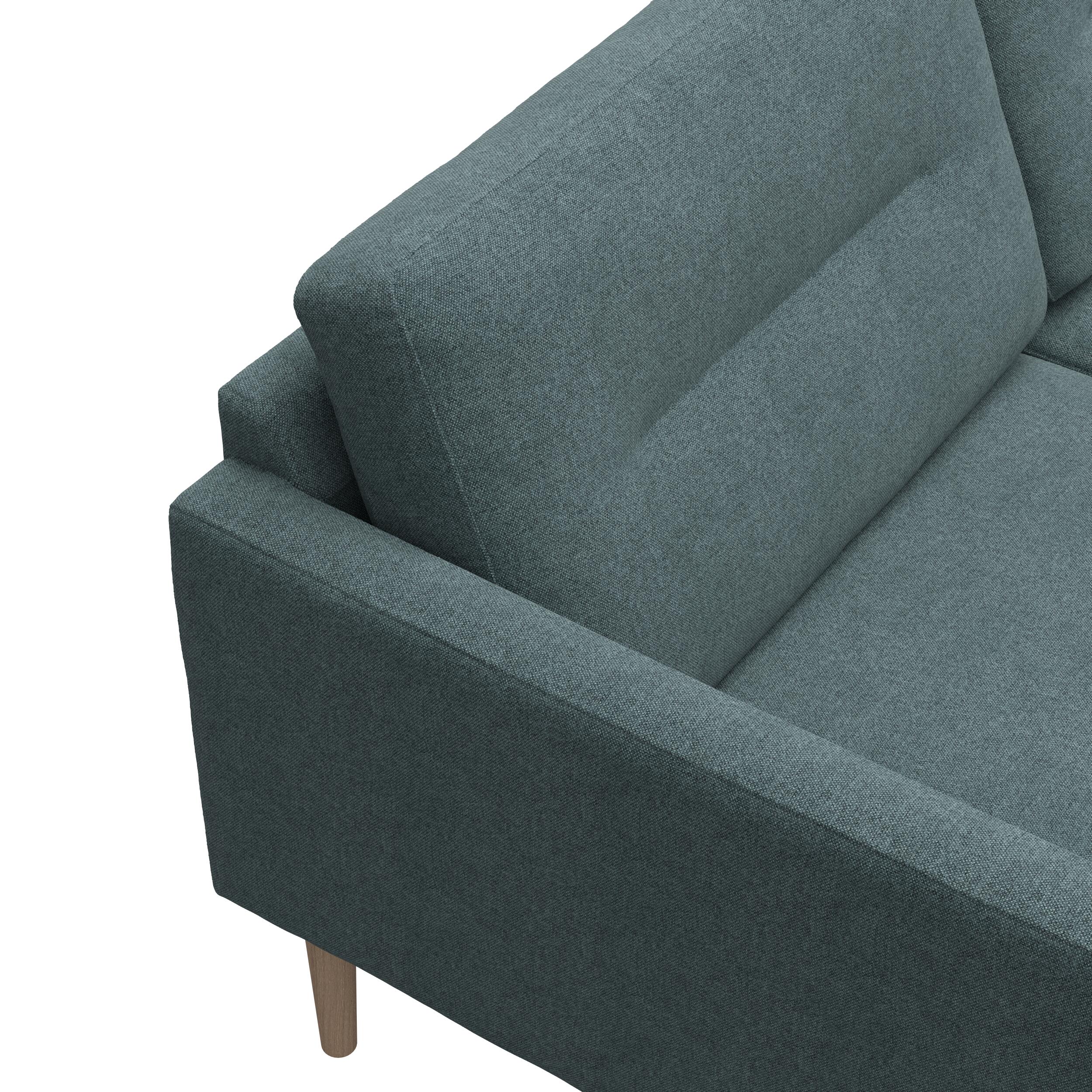 Larvik vänstervänd hörnsoffa med schäslong 