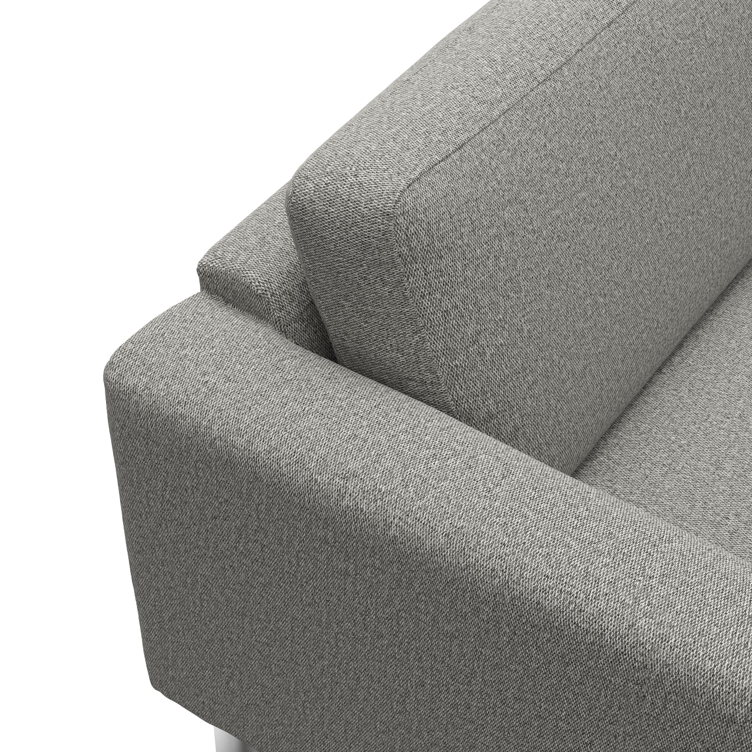 Cleveland 2 sits Soffa 