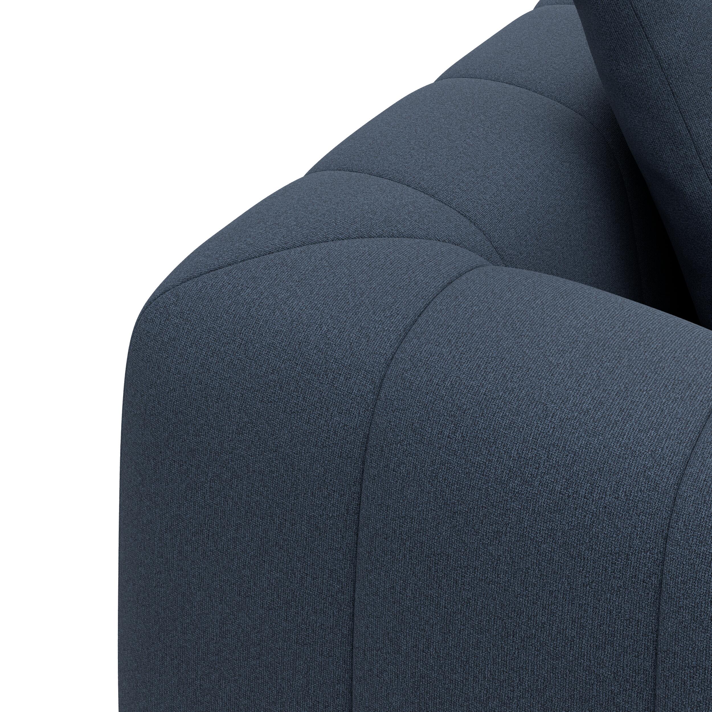 Ingvar 3 sits Soffa 