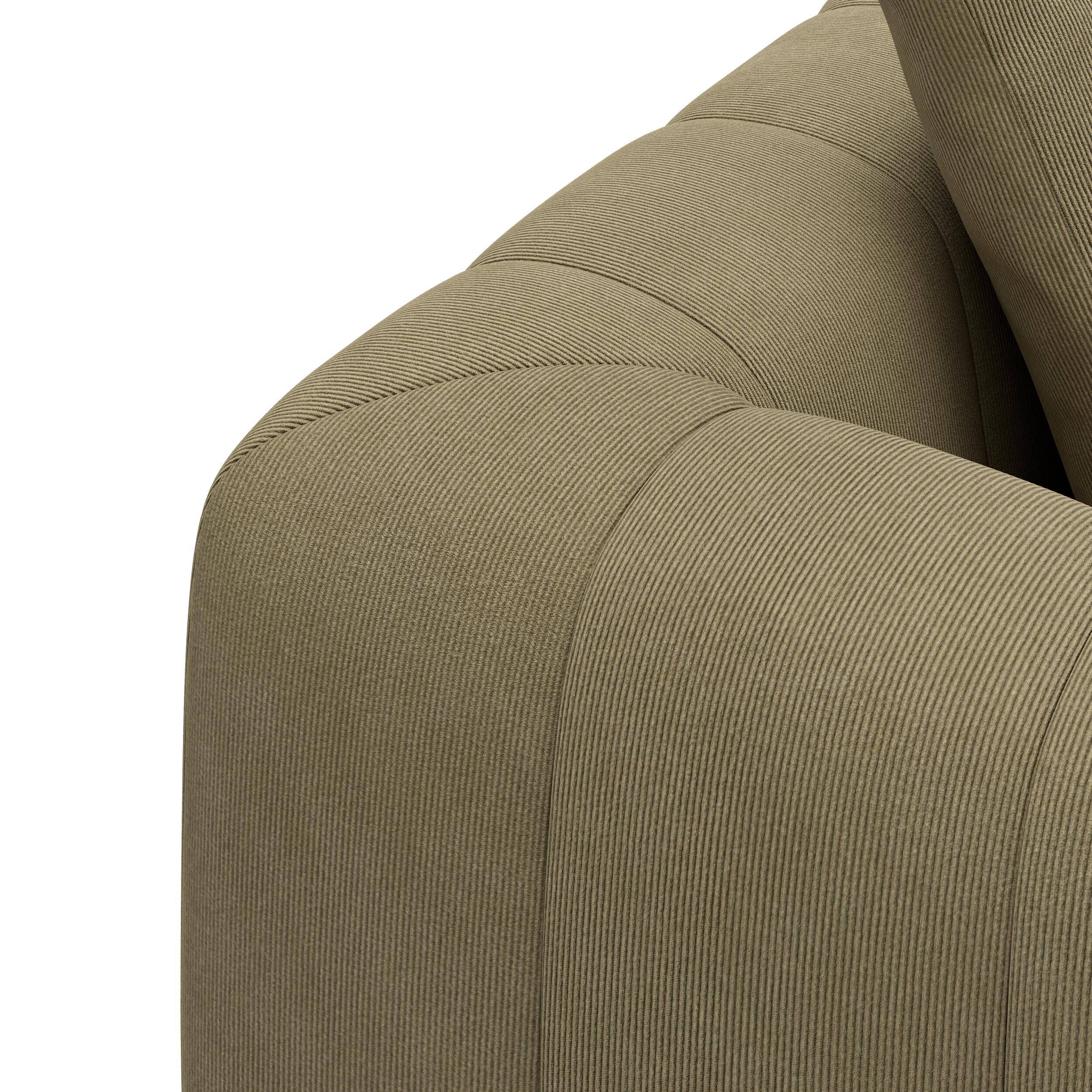 Ingvar 3 sits Soffa 