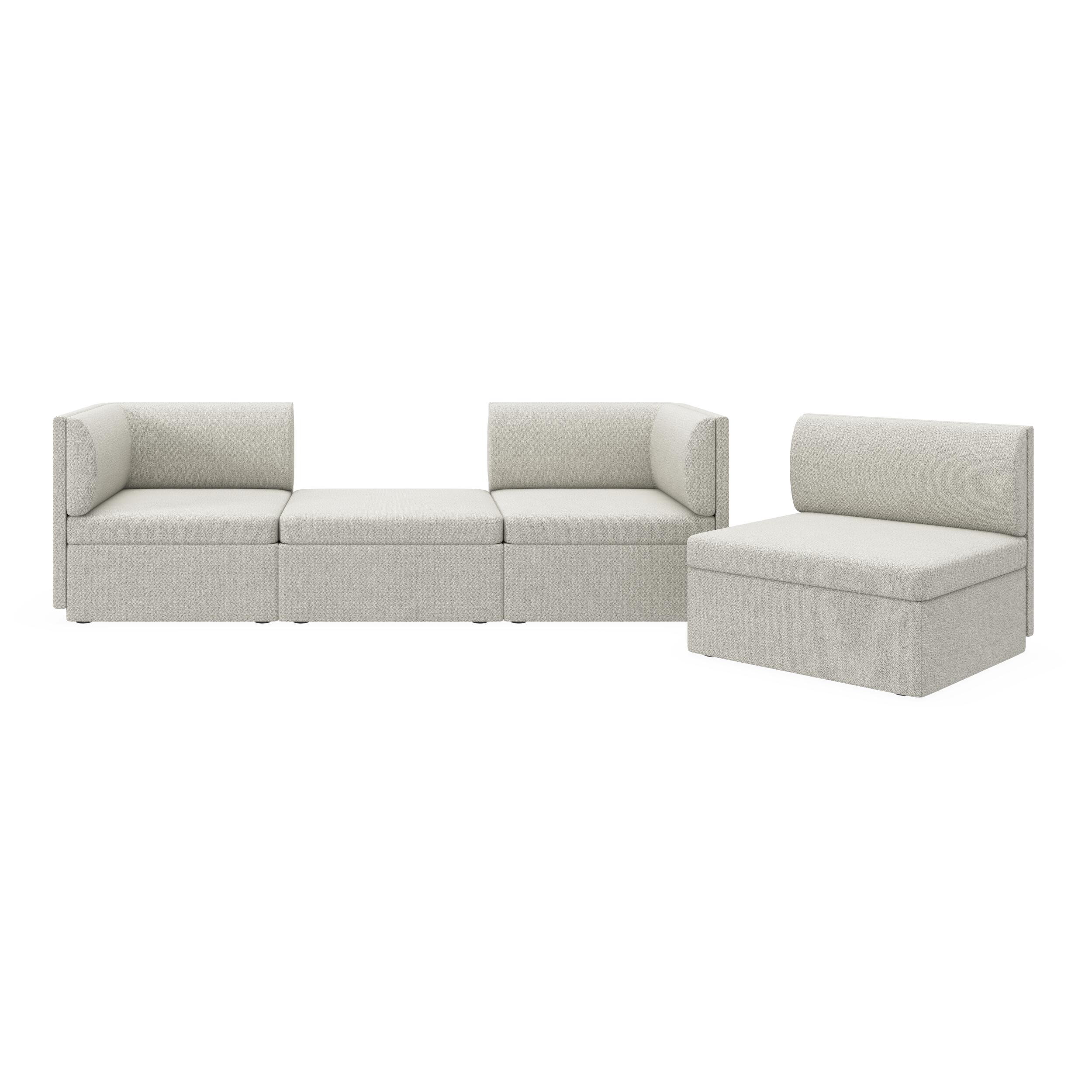 Harriet 3 sits Soffa 