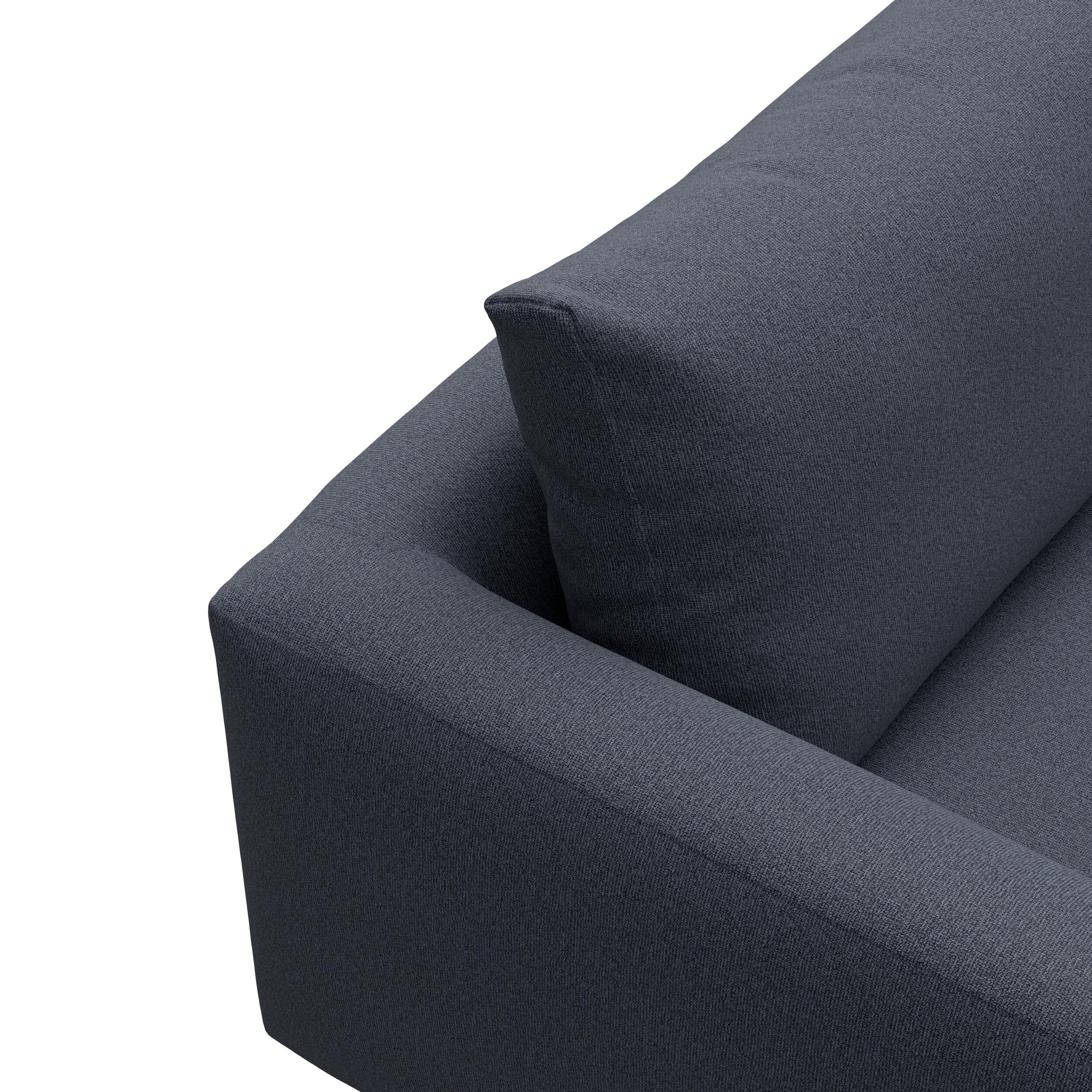 Hallsberg högervänd soffa med schäslong 