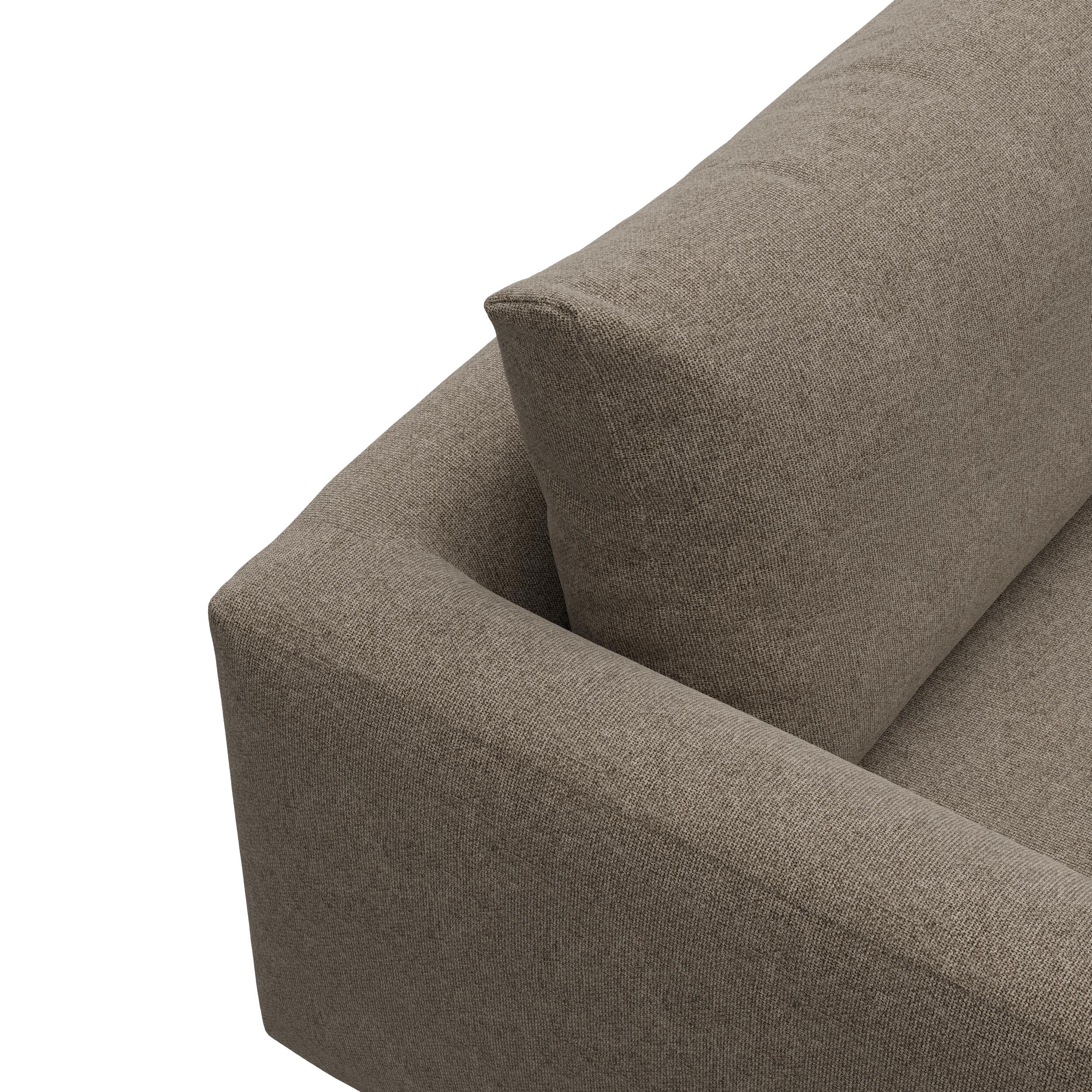 Hallsberg högervänd soffa med schäslong 