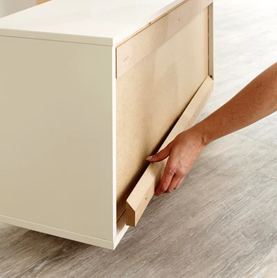 Mistral Classic Skänk med 4 dörrar + 2 lådor ek