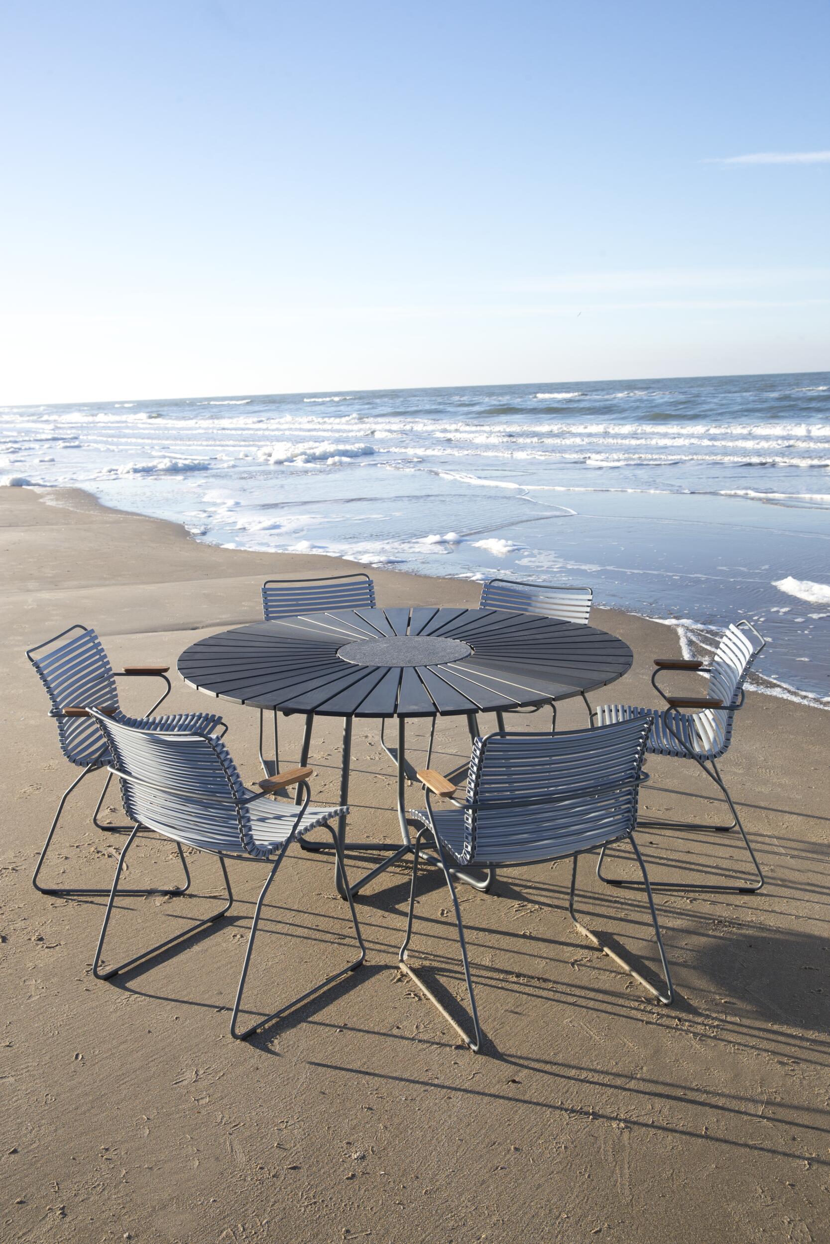 Circle Trädgårdsbord 150 x 74,5 cm 