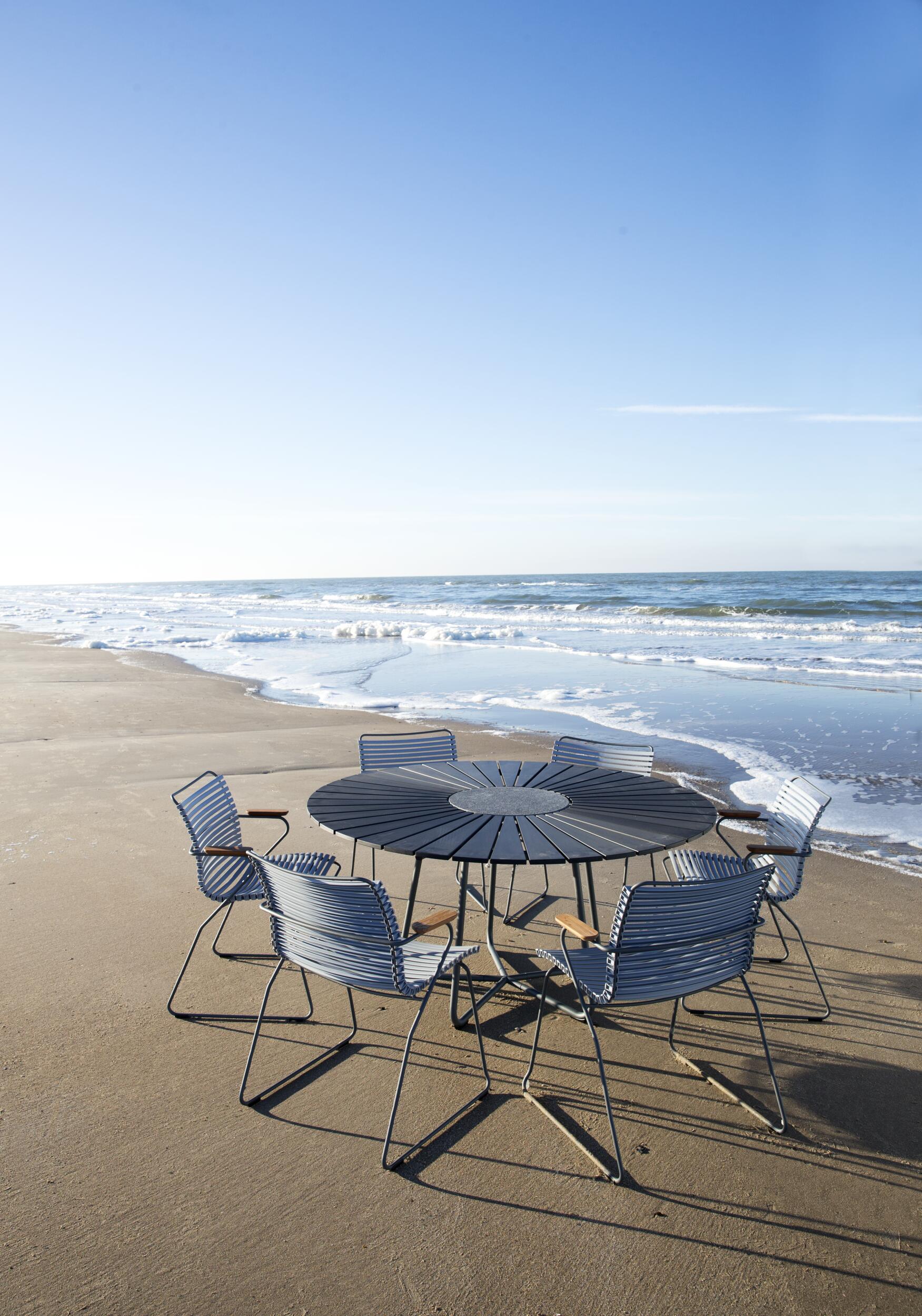 Circle Trädgårdsbord 150 x 74,5 cm 