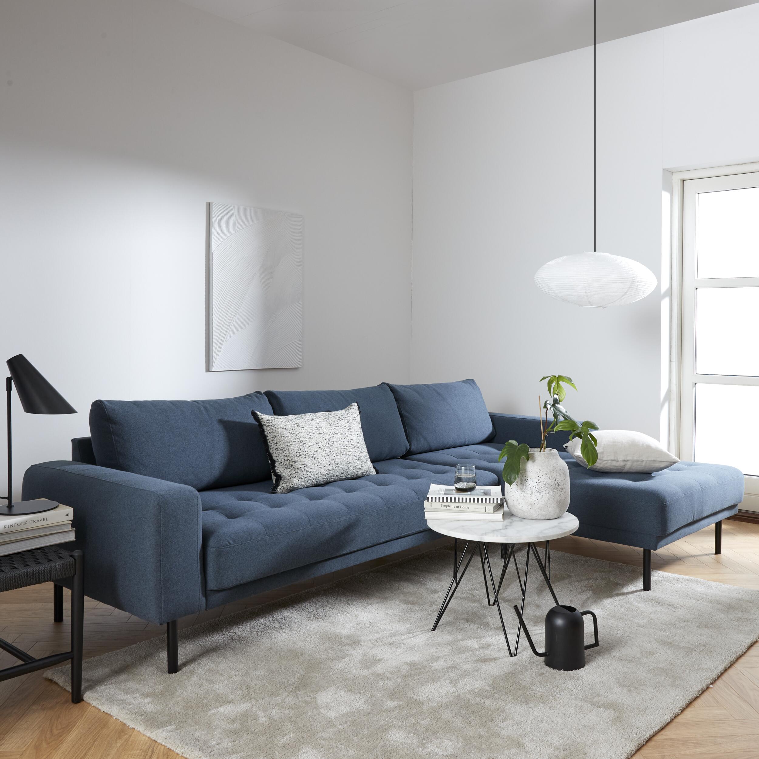 Halfdan högervänd soffa med schäslong 