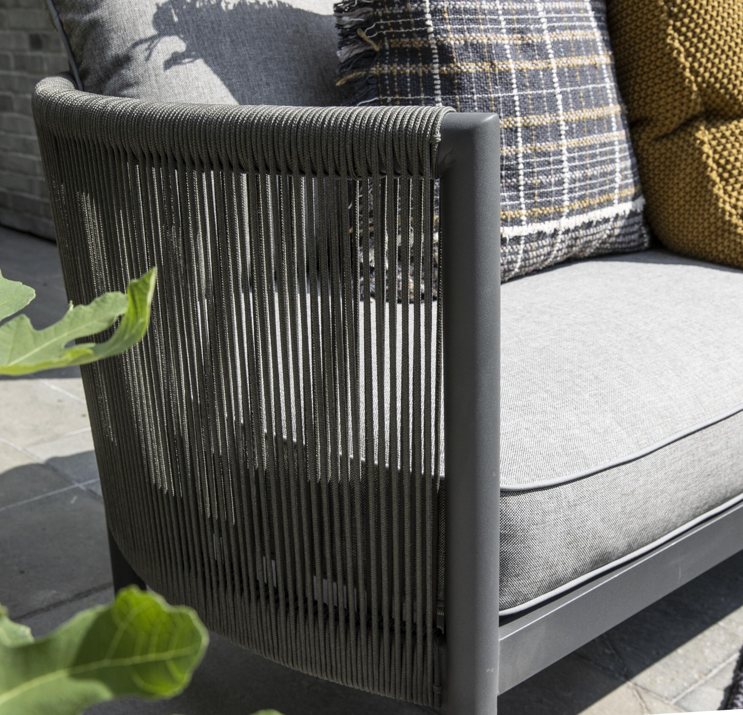 Nerissa Loungeset med trädgårdsmöbler 