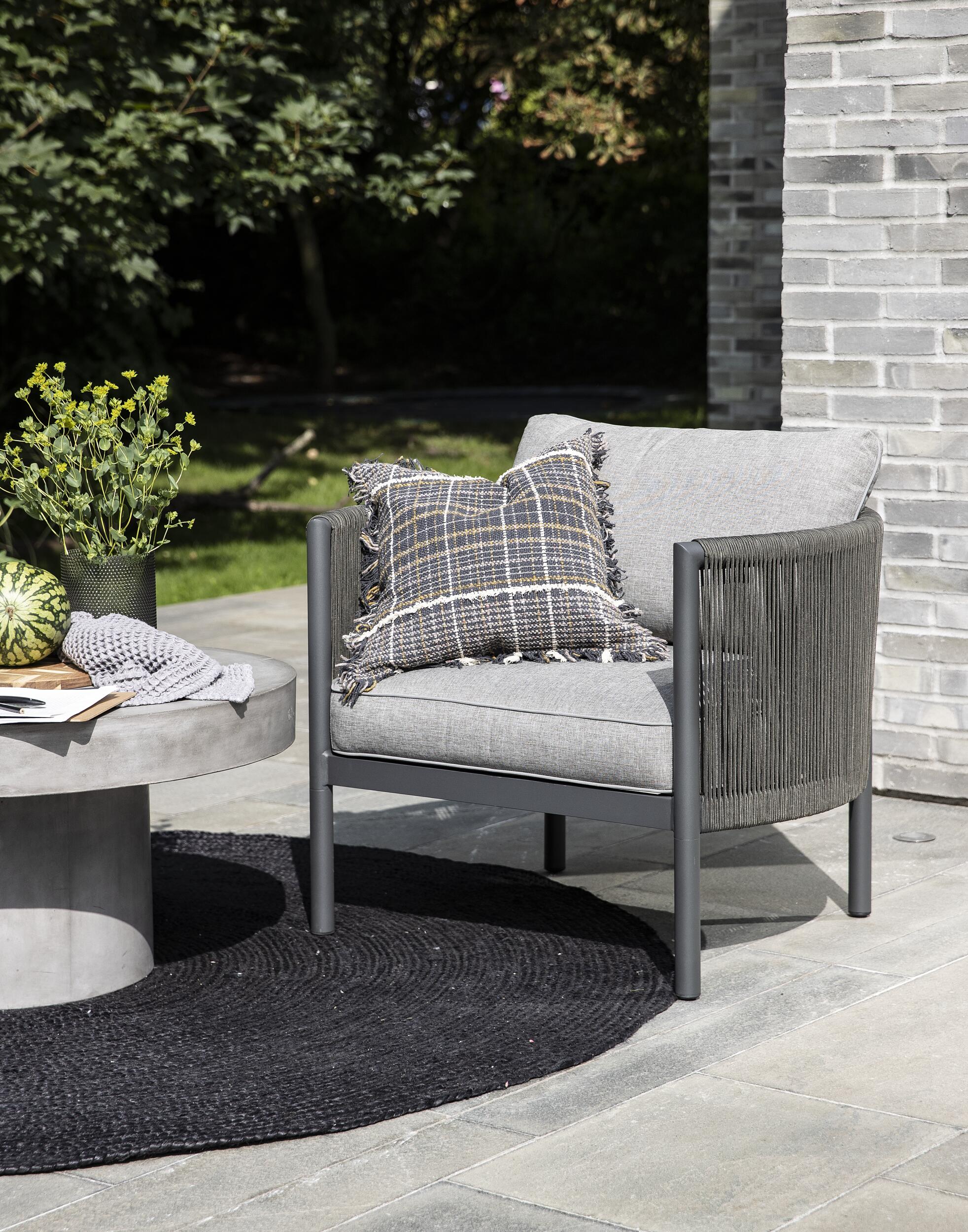 Nerissa Loungeset med trädgårdsmöbler 