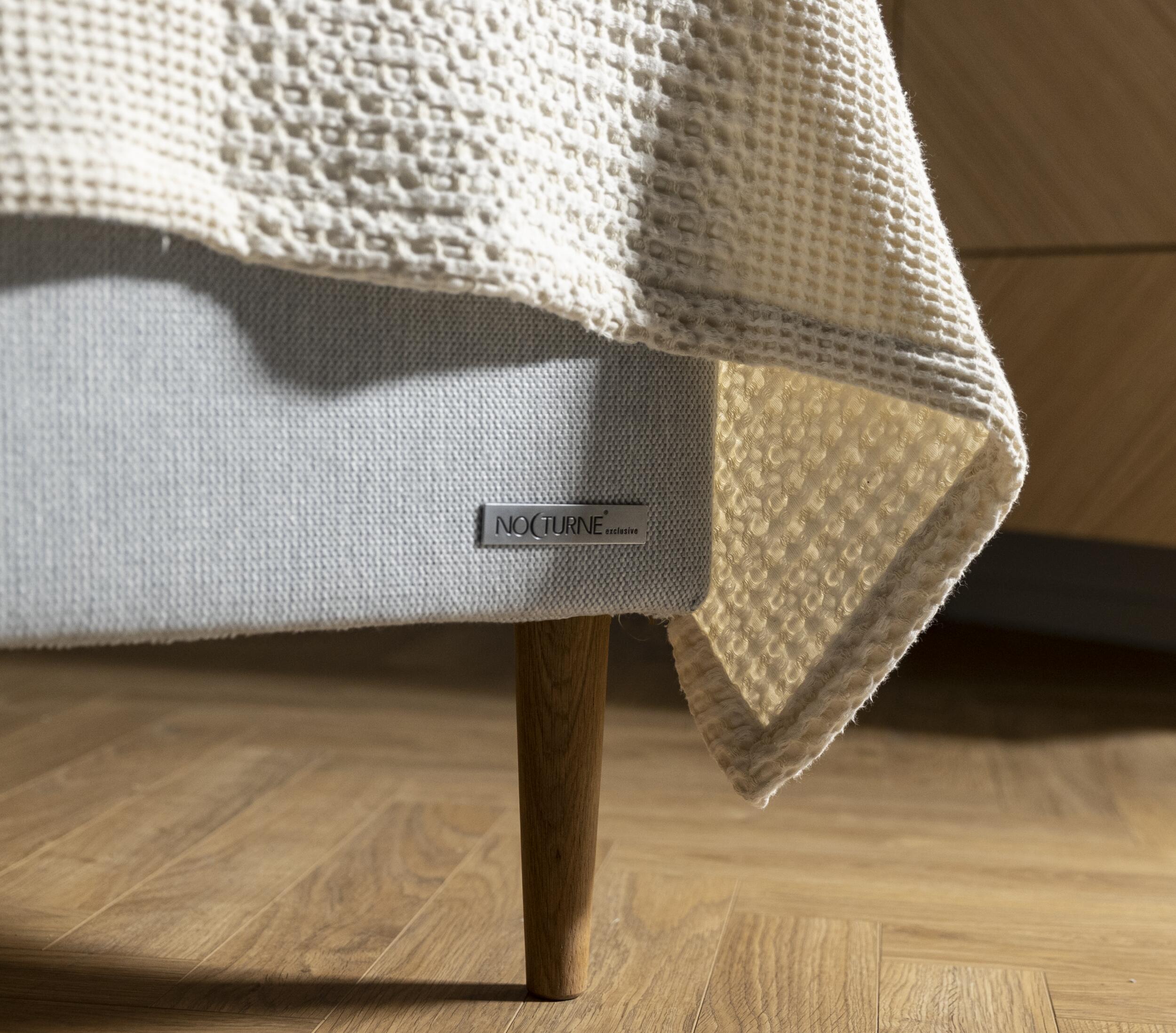 Sigrid Överkast 260 x 230 cm 