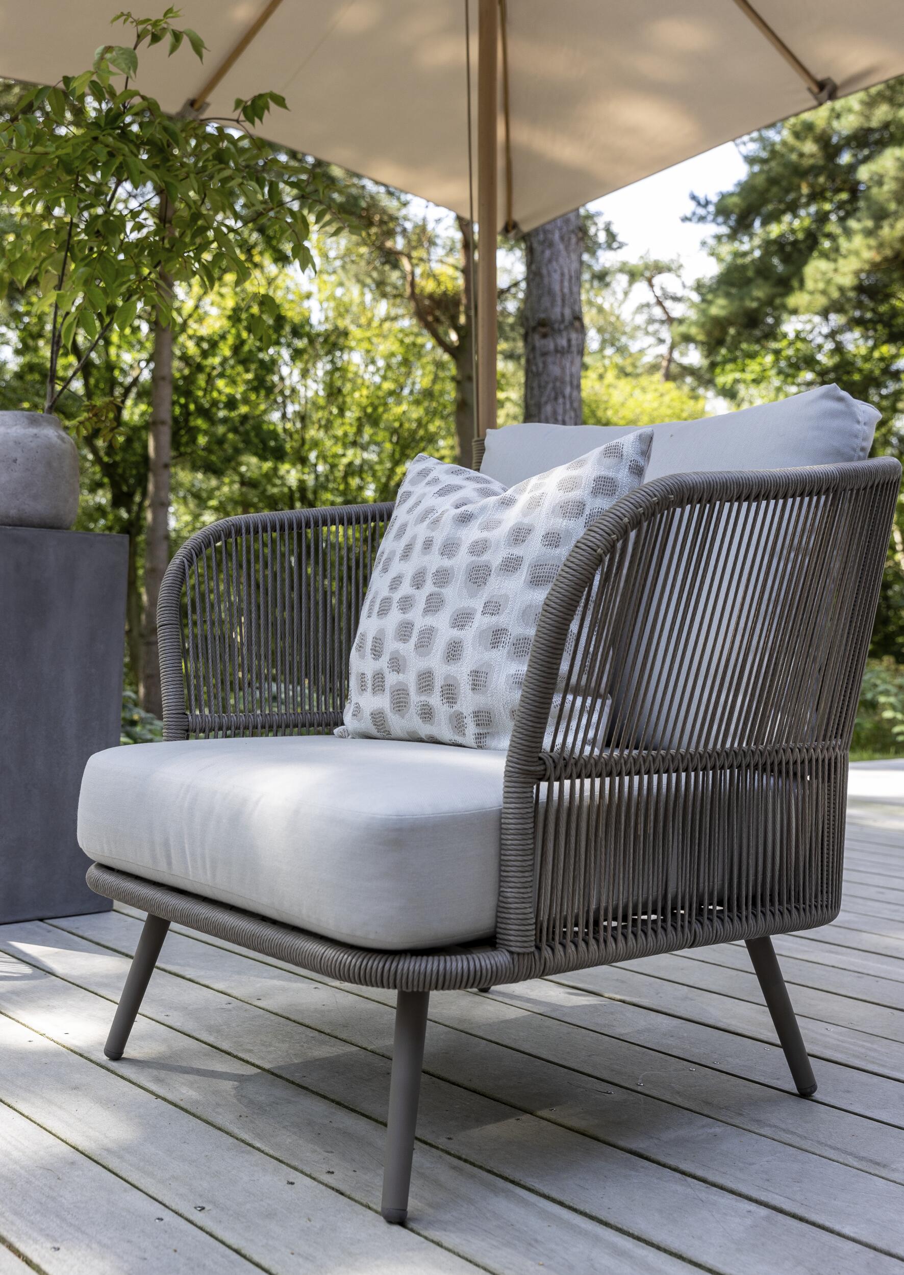 Kumo Lounge vilostol 