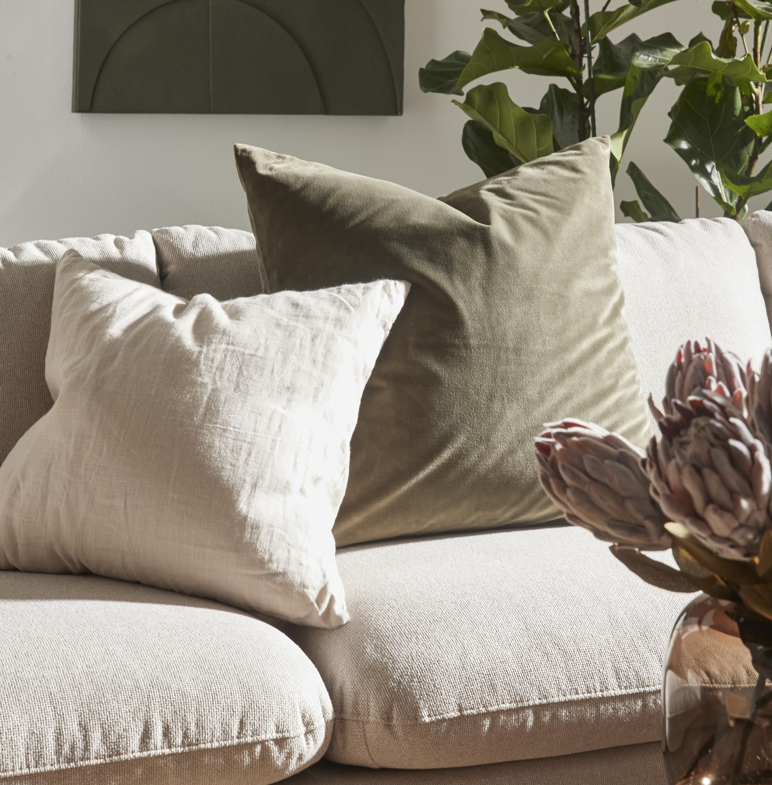 Bjorn högervänd soffa med divan 