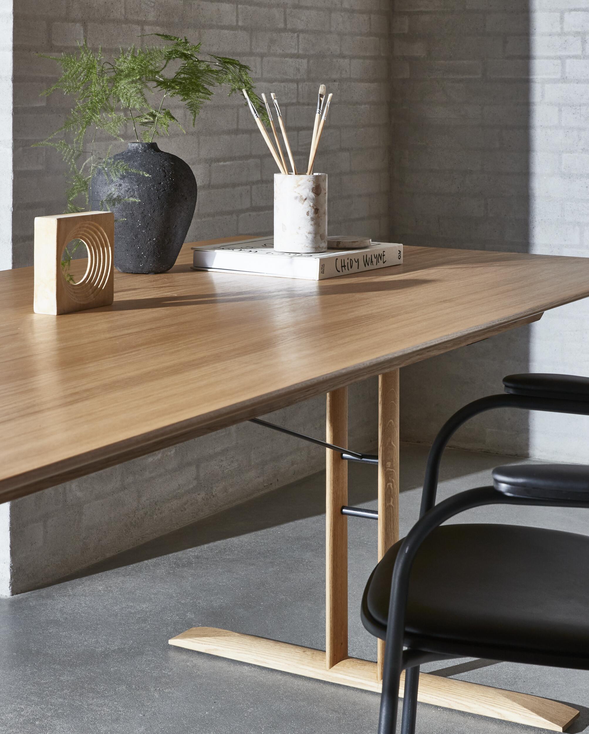 Arrow Matbord 220 x 95 x 75 cm 