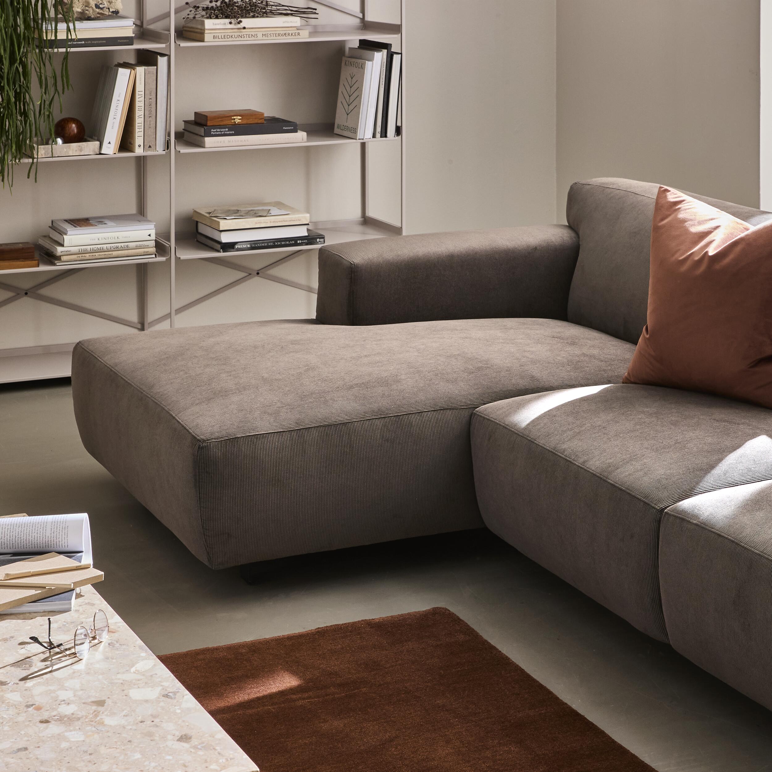 Siena vänstervänd soffa med schäslong 