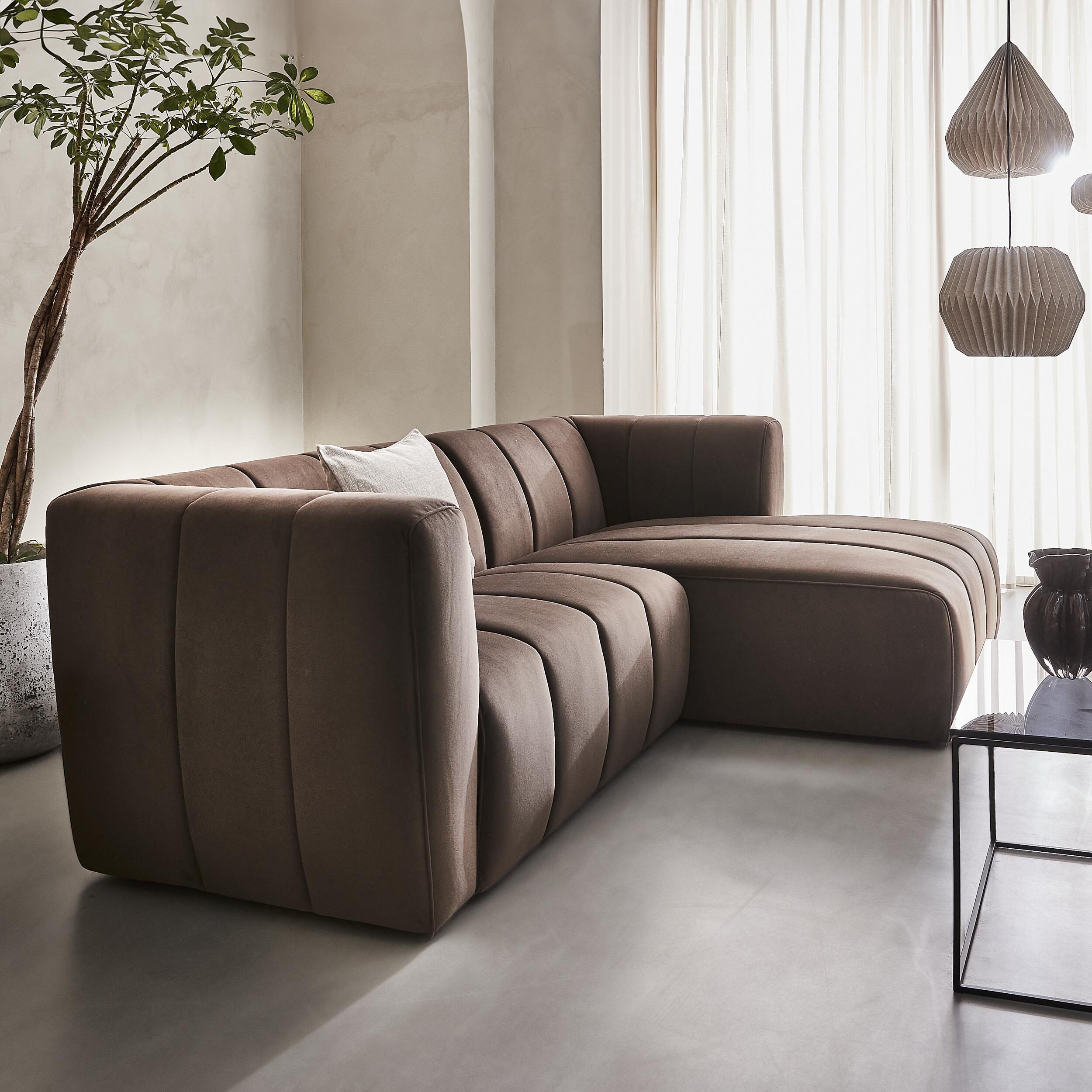 Ingvi högervänd soffa med schäslong 