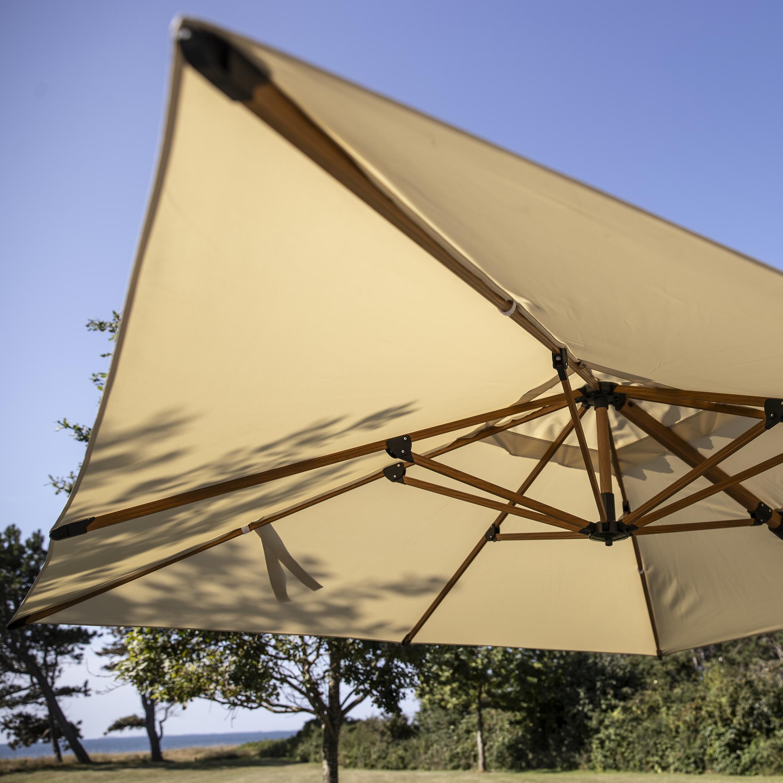 Lidan Hängparasoll 300 x 252 x 300 cm 