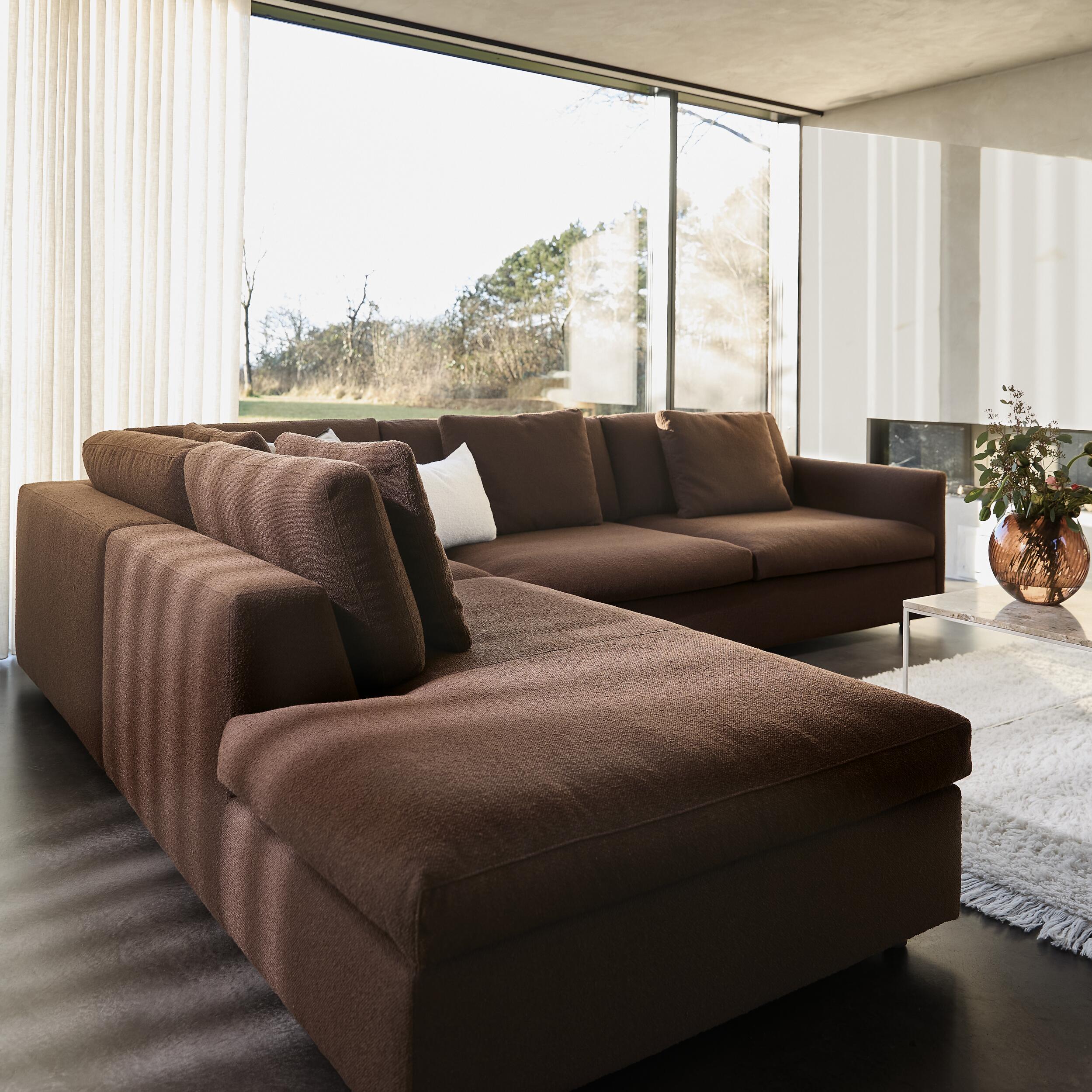 Angolo vänstervänd soffa med divan 