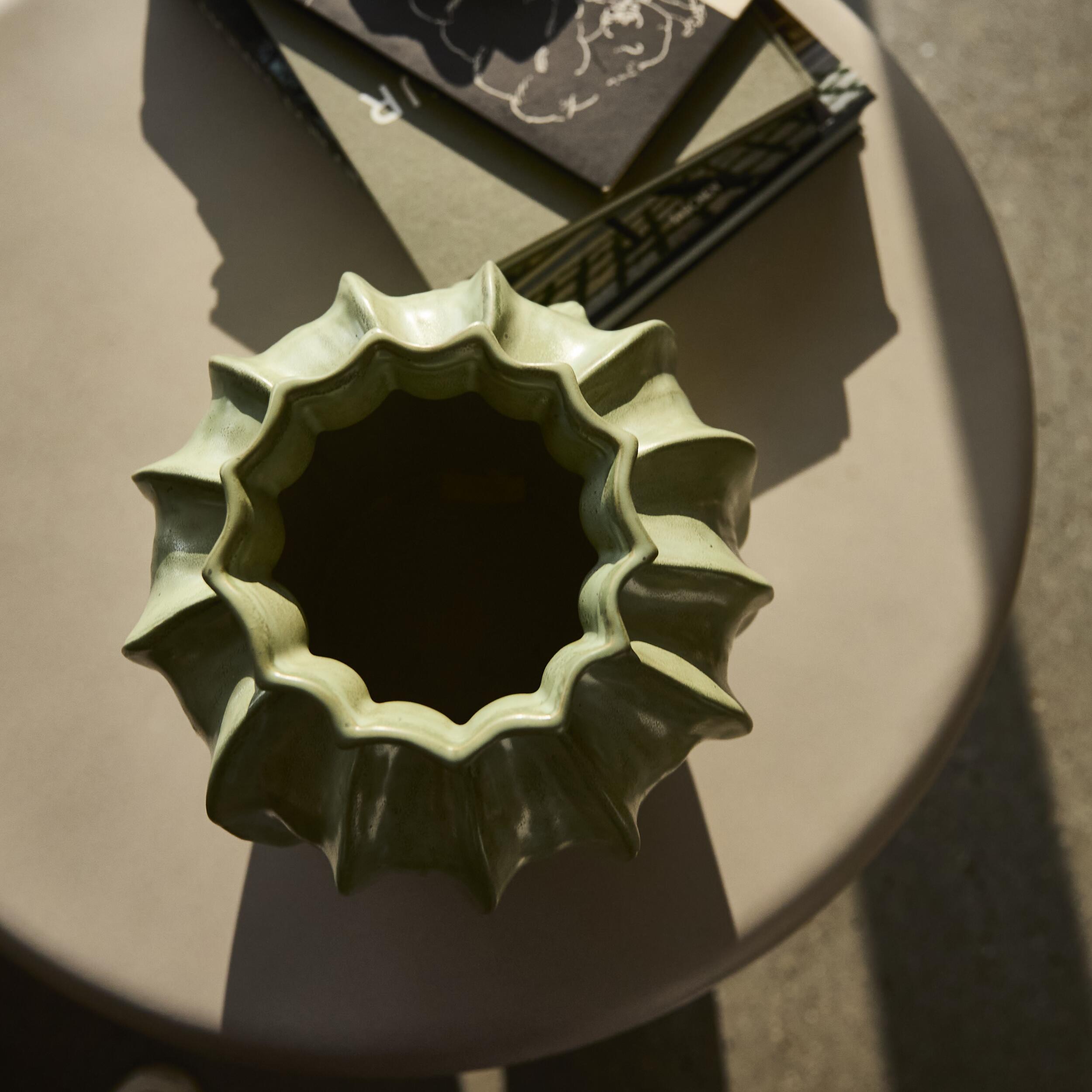 Frostland vas 25 x 28 cm 