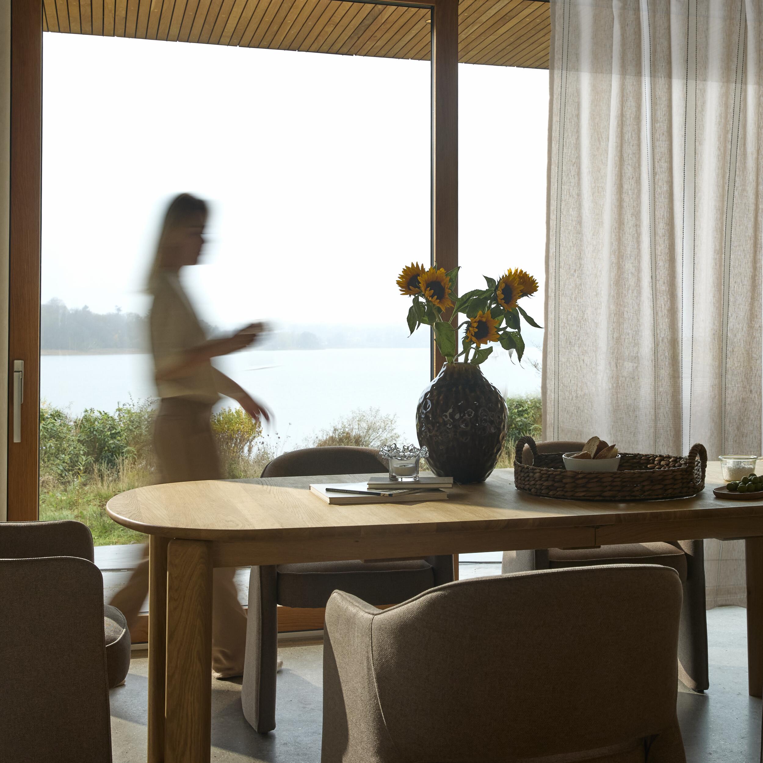 Ovalis Matbord 220 x 100 x 75 cm 