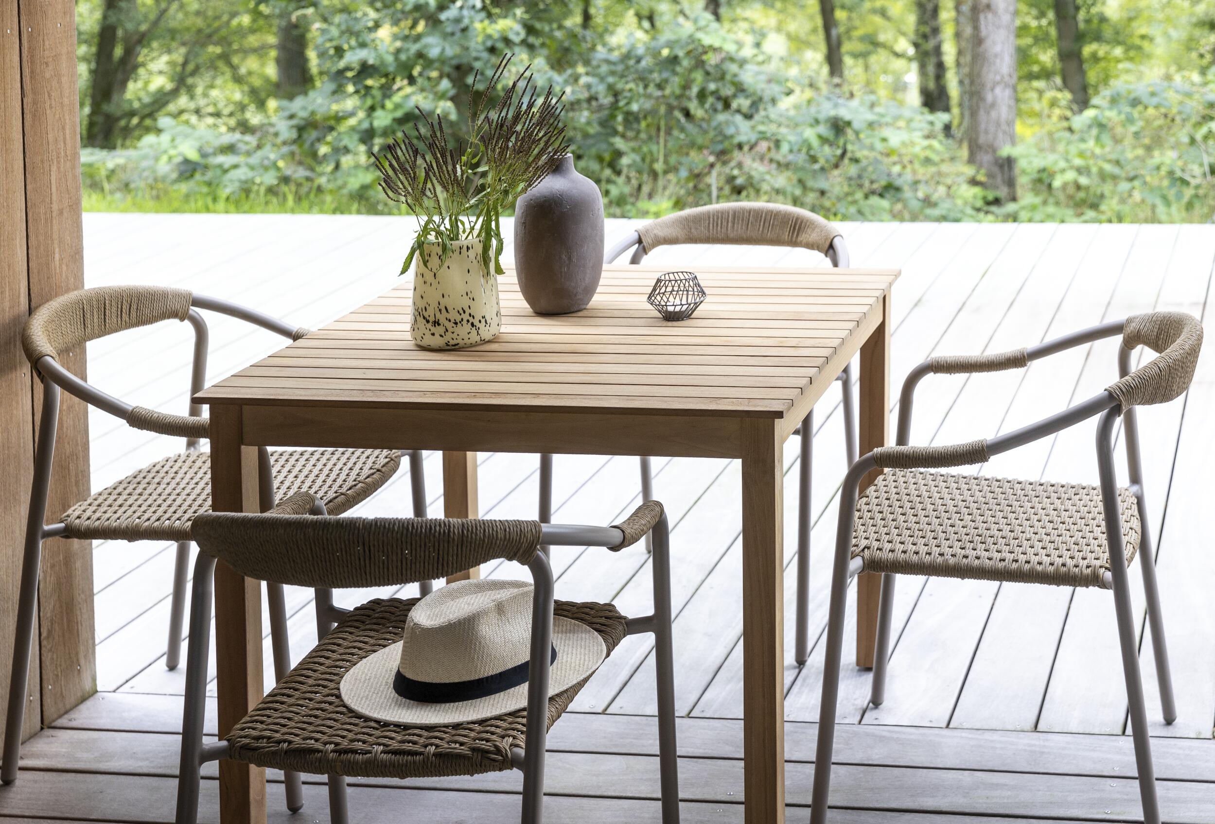 Sigrun Trädgårdsbord 90 x 90 x 75 cm 