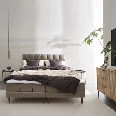 Nocturne Elegant ställbar säng 90 x 200 cm