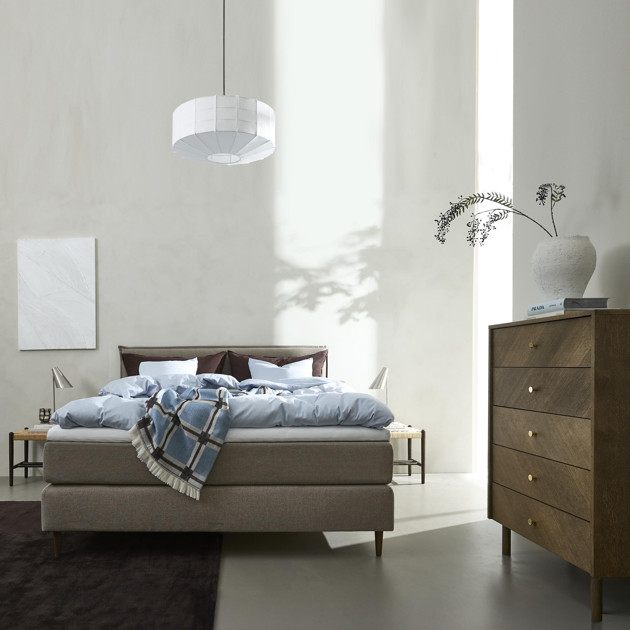 Nocturne Elegant kontinentalsäng 160 x 200 cm 