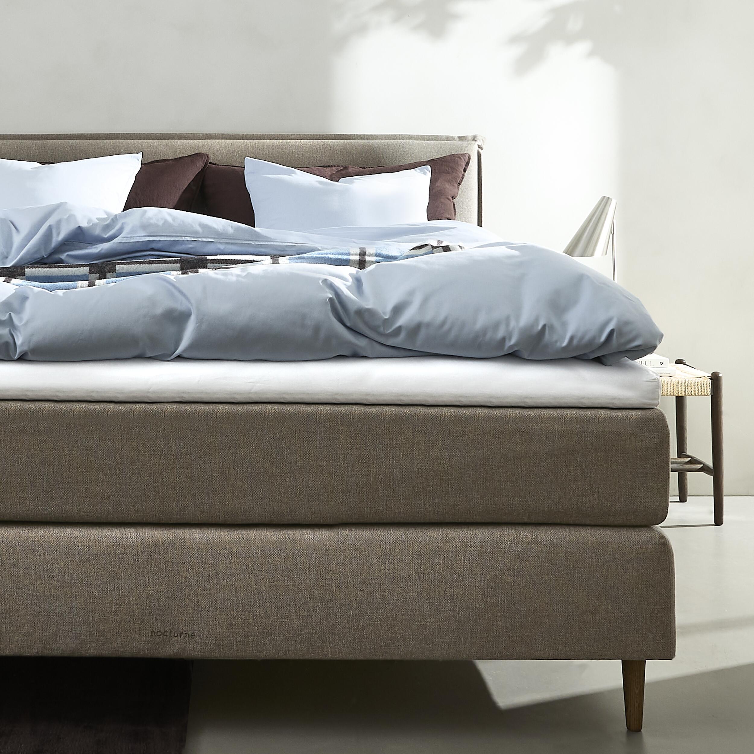 Nocturne Elegant kontinentalsäng 160 x 200 cm 