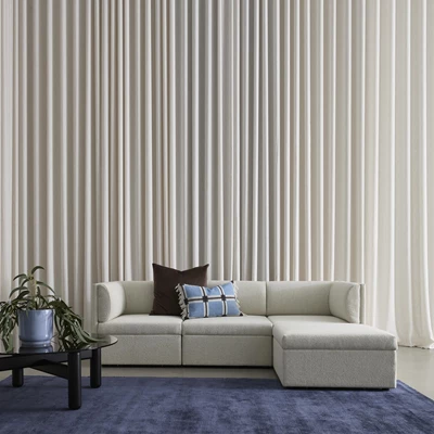 Harriet 3 sits Soffa