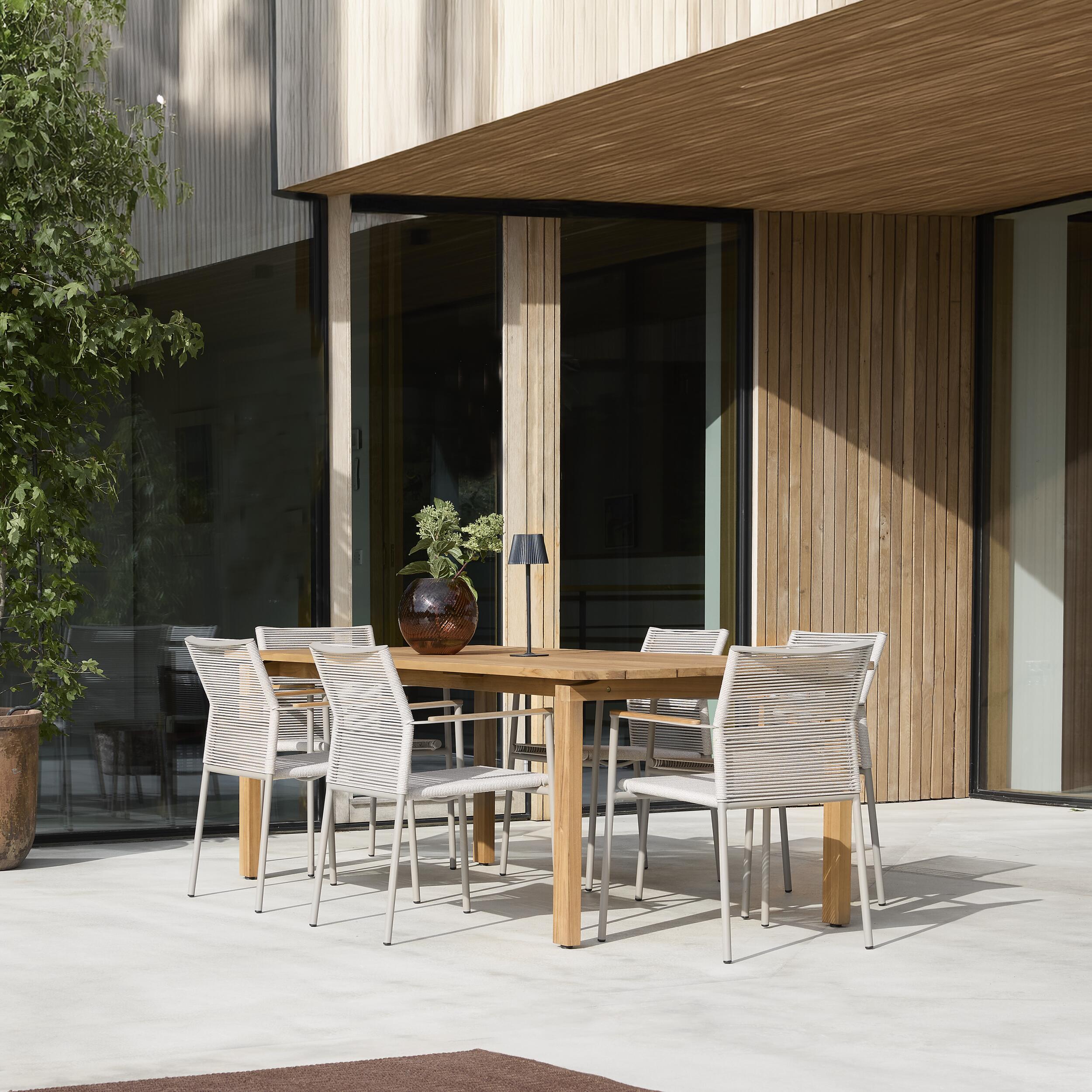 Kulina 2025 Trädgårdsbord 215 x 98,5 x 75 cm 