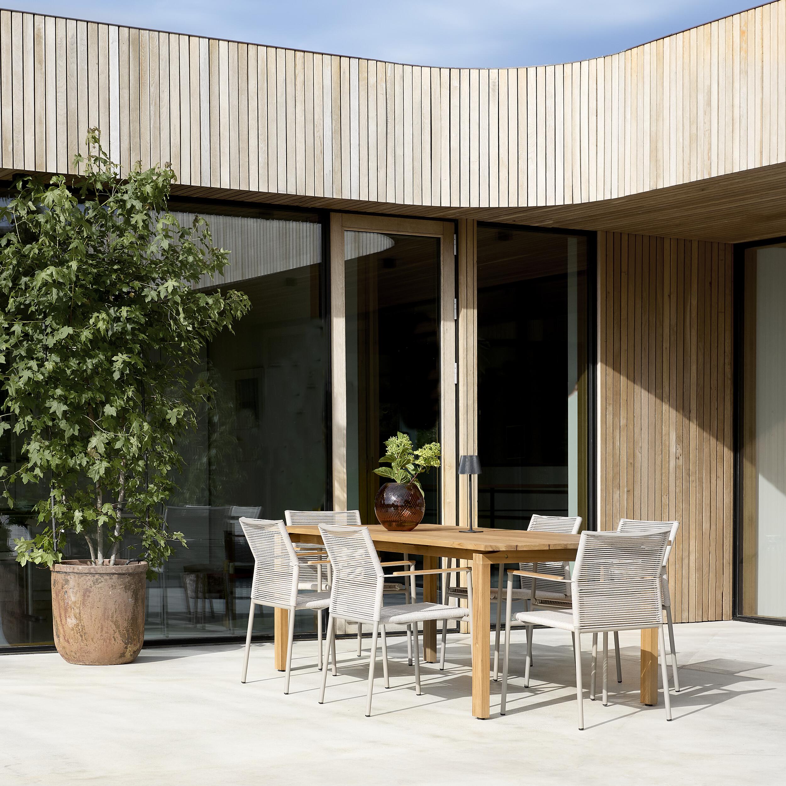 Kulina 2025 Trädgårdsbord 215 x 98,5 x 75 cm 