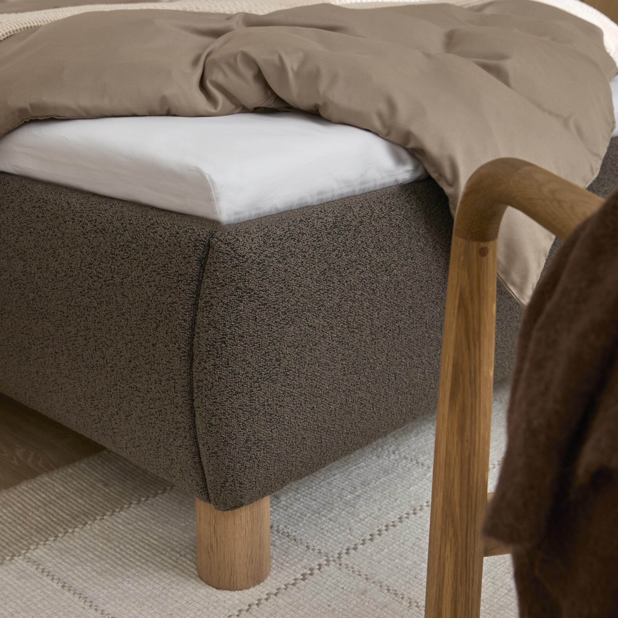 Balgur Inklusive Balgur-madrass, Plain huvudgavel och sängben