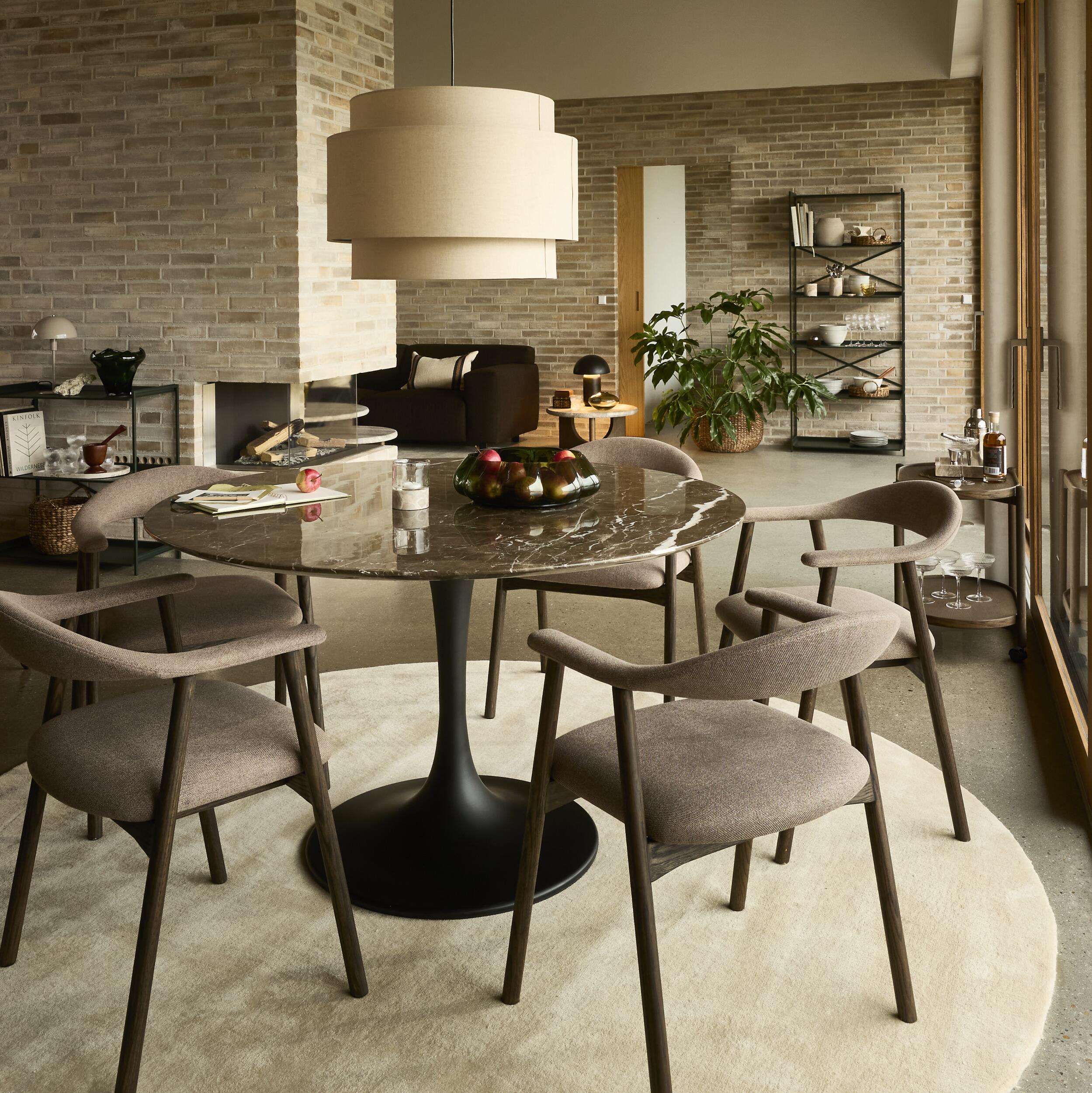 Cactus Matbord 130 x 77 cm 