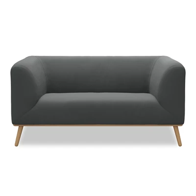 Land 2 sits Soffa