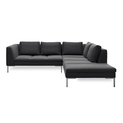 Nordskov högervänd hörnsoffa med puffavslutning
