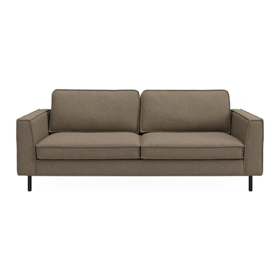 Scott 3 sits Soffa