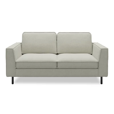 Scott 2 sits Soffa