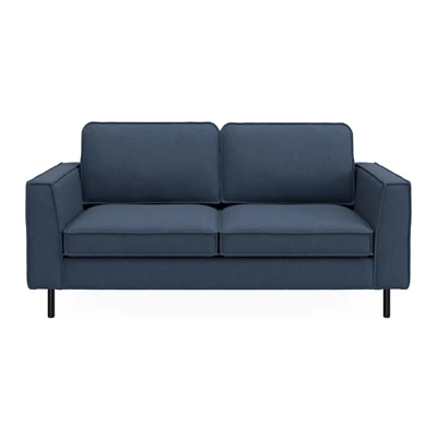 Scott 2 sits Soffa