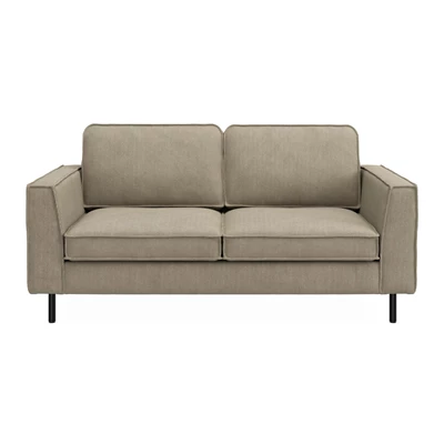 Scott 2 sits Soffa