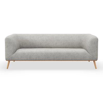 Land 3 sits Soffa