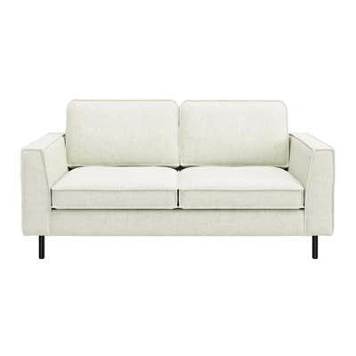 Scott 2 sits Soffa