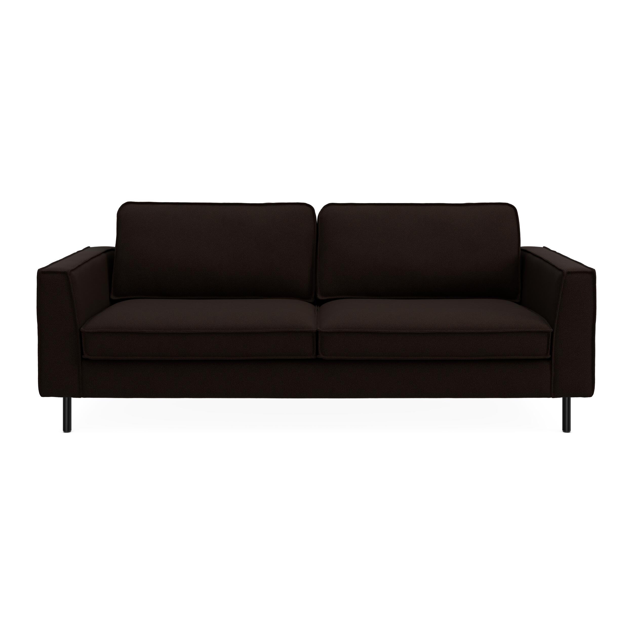 Scott 3 sits Soffa 